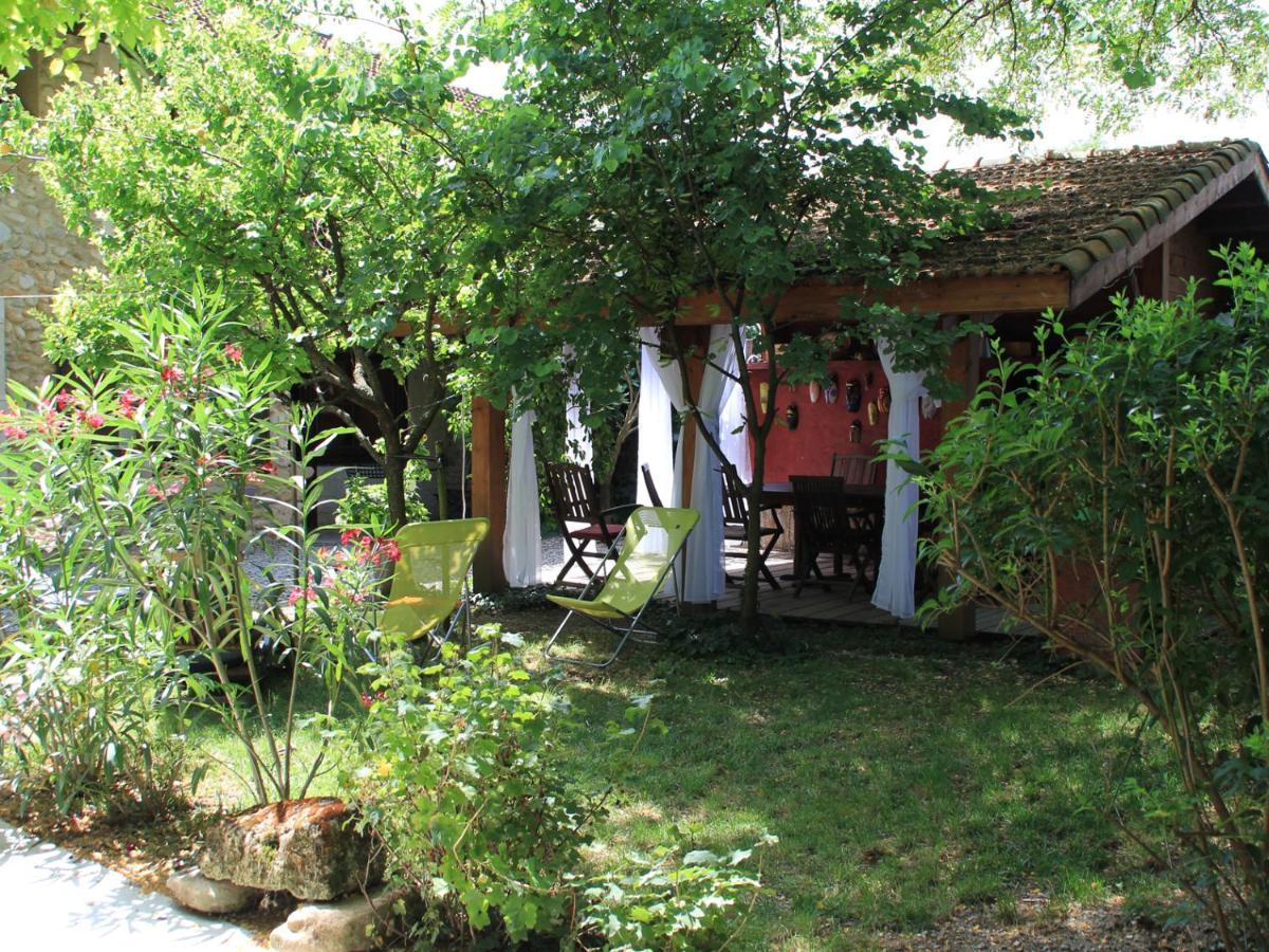 Les Pascals Bed and Breakfast Saint-Paul-lès-Romans Eksteriør billede